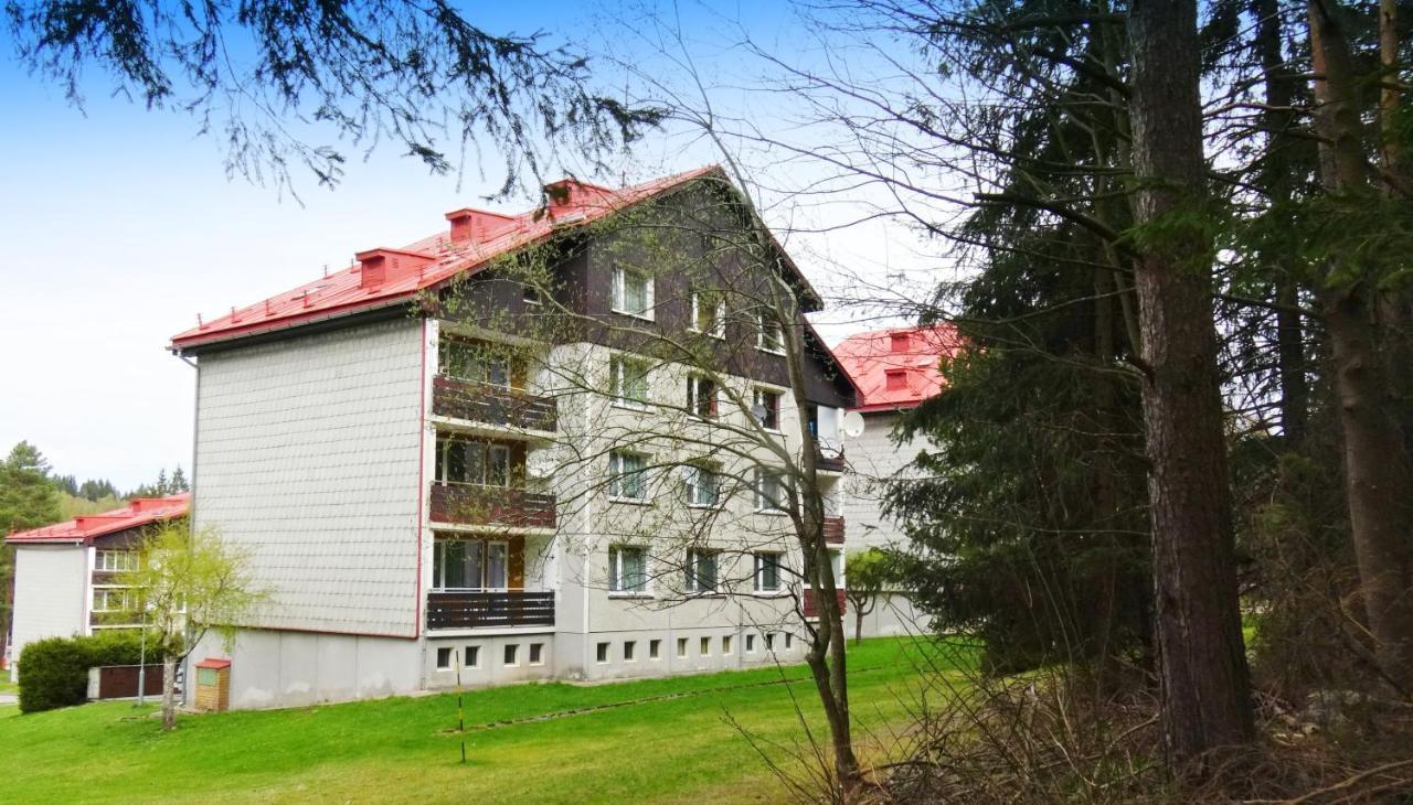 Apartman V Srní Eksteriør billede